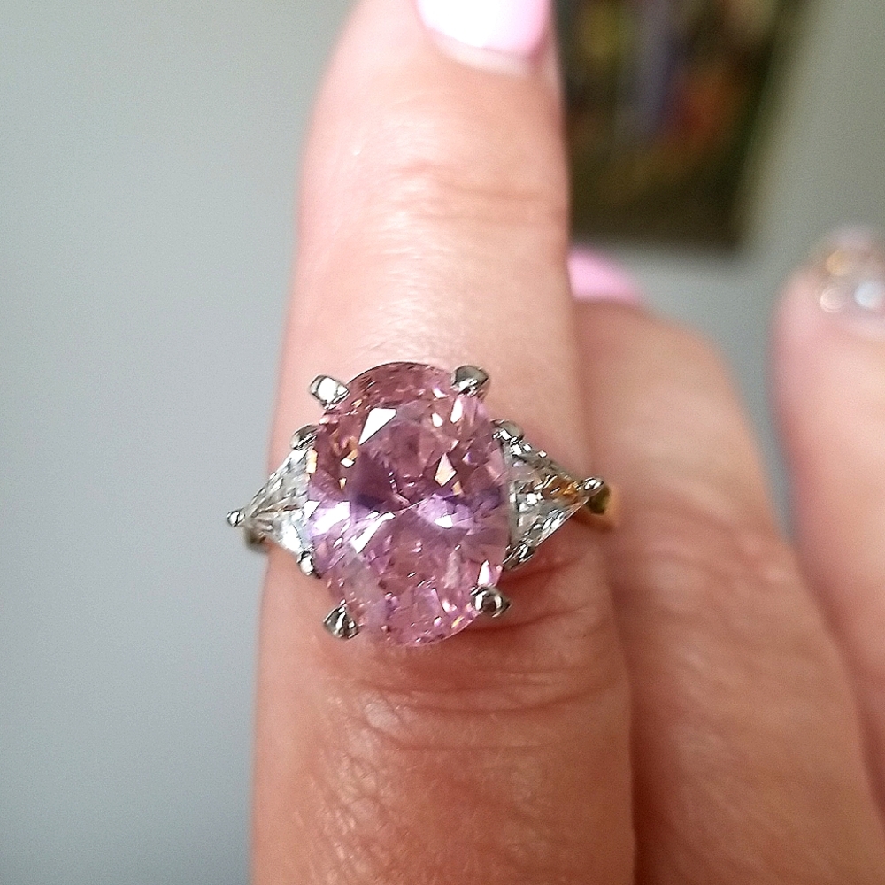 PINK AND FABULOUS RING! - Picture 4 of 5